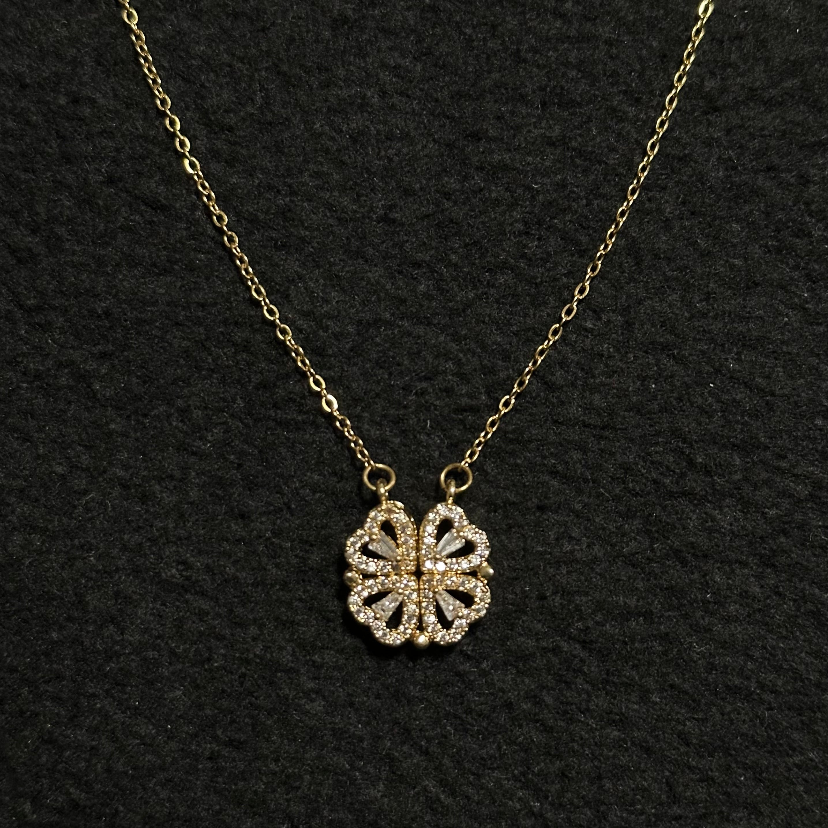 FLOWER NECKLACE 18K GOLD PLATED STEEL